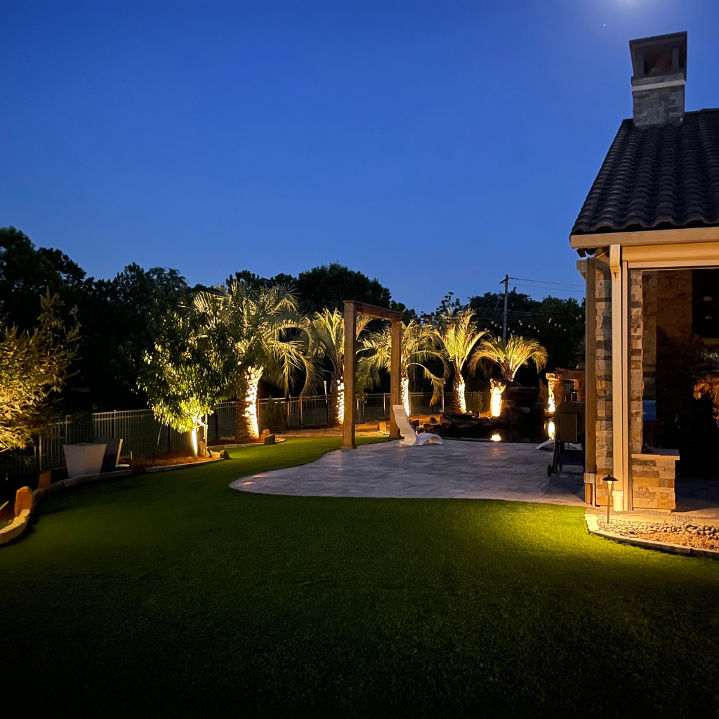 Your South Houston / Galveston Area artificial turf yard is even more beautiful at night.